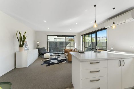 Photo of property in 16 Molyneux Avenue, Cromwell, 9310