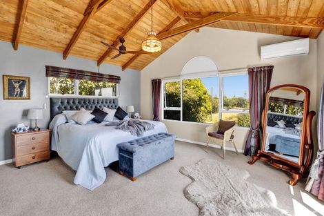 Photo of property in 50 Leslie Street, Waitara, 4320