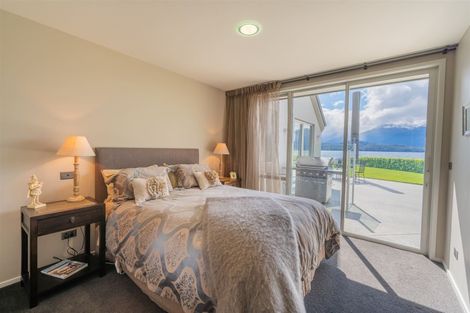 Photo of property in 140 Howden Street, Te Anau, 9600