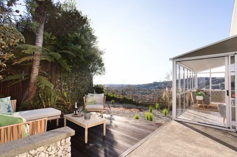 Photo of property in 1/39 Whareora Terrace, Cashmere, Christchurch, 8022