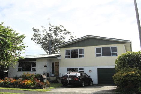 Photo of property in 4 Rosebank Terrace, Stoke, Nelson, 7011