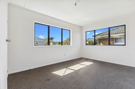 Photo of property in 44 Birdwood Road, Pukekohe, 2120