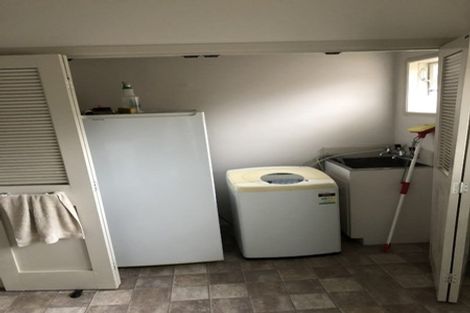 Photo of property in 2/38 Eastglen Road, Glen Eden, Auckland, 0602