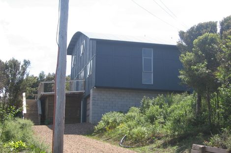 Photo of property in 12 Makora Avenue, Oneroa, Waiheke Island, 1081