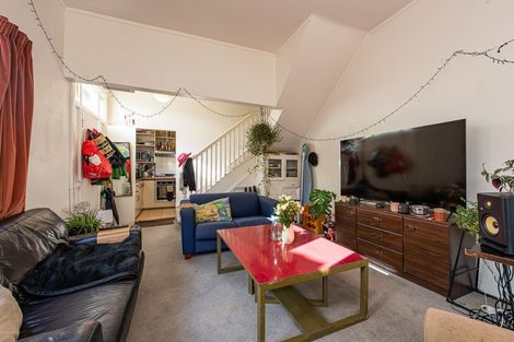 Photo of property in 152 Hanson Street, Newtown, Wellington, 6021