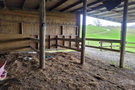 Photo of property in 1470 Oneriri Road, Kaiwaka, 0573