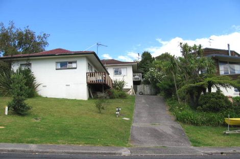 Photo of property in 2/18 Holt Avenue, Torbay, Auckland, 0630
