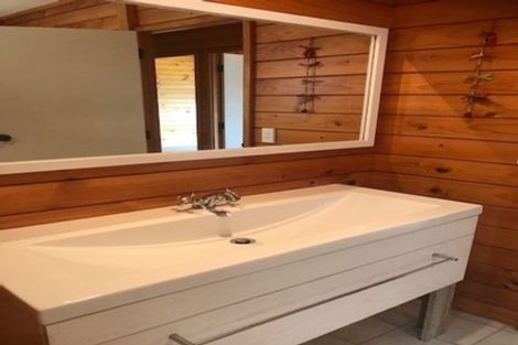 Photo of property in 25 Hull Road, Waitoki, Kaukapakapa, 0871