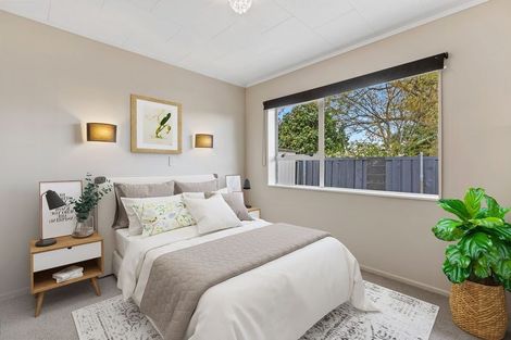 Photo of property in 2/10 Nursery Place, Westown, New Plymouth, 4310