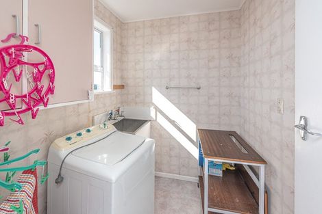 Photo of property in 40 Kowhai Street, Castlecliff, Whanganui, 4501