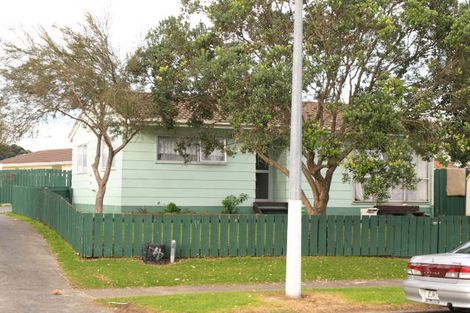 Photo of property in 12 Growers Lane, Mangere East, Auckland, 2024