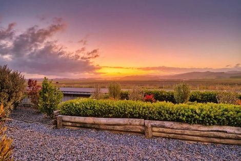 Photo of property in 1/382 Main Road North, Bay View, Napier, 4104