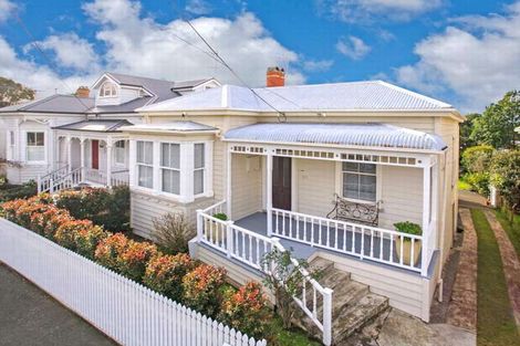 Photo of property in 112 Calliope Road, Stanley Point, Auckland, 0624
