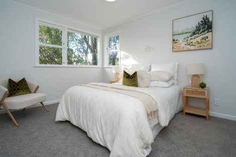 Photo of property in 4 Mayfair Place, Tawa, Wellington, 5028