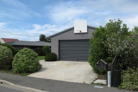 Photo of property in 7 Castleview Lane, Heathcote Valley, Christchurch, 8022
