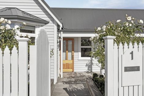 Photo of property in 1 Britannia Heights, Stepneyville, Nelson, 7010