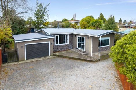 Photo of property in 2 Laughton Street, Taupo, 3330