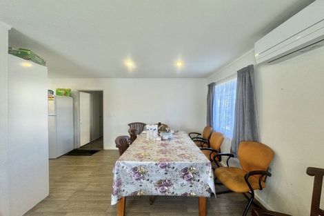 Photo of property in 1/7 Maplesden Drive, Clendon Park, Auckland, 2103