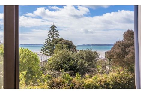 Photo of property in 28 Kauri Crescent, Snells Beach, 0920