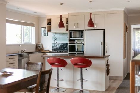 Photo of property in 17 Lynley Park Drive, Omokoroa, 3114