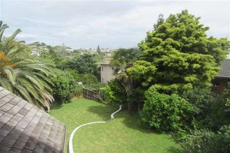 Photo of property in 480a Beach Road, Murrays Bay, Auckland, 0630