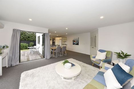 Photo of property in 2/24 Withells Road, Avonhead, Christchurch, 8042