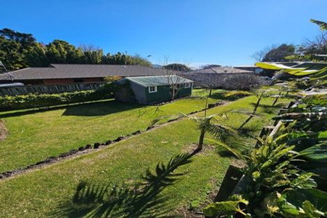 Photo of property in 6 Ridge Lane, New Plymouth, 4310