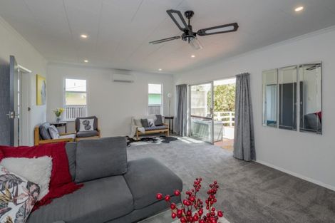 Photo of property in 620 Queen Street East, Levin, 5510