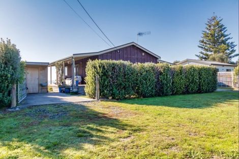 Photo of property in 35 Clifton Road, Haumoana, 4102