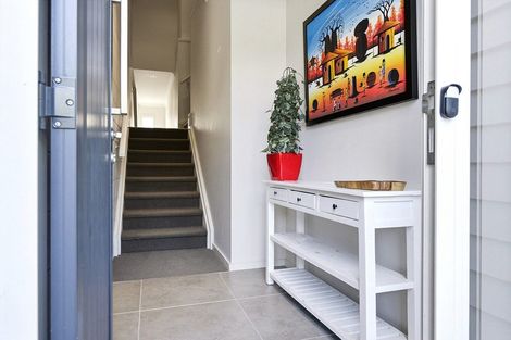 Photo of property in 12 Parkside Drive, Orewa, 0931