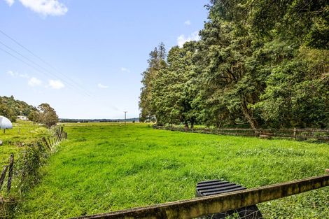 Photo of property in 271 Apotu Road, Kauri, Kamo, 0185