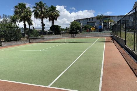 Photo of property in 3/1 Opito Way, East Tamaki, Auckland, 2013