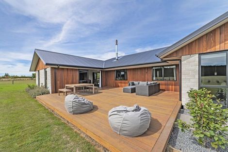 Photo of property in 1602 Clintons Road, Darfield, 7571