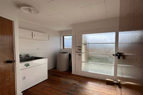 Photo of property in 180 Mahia Road, Wattle Downs, Auckland, 2103