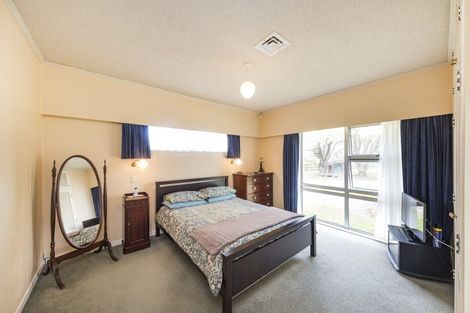 Photo of property in 422 Milson Line, Milson, Palmerston North, 4478