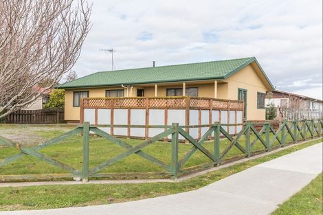 Photo of property in 1 Adkin Avenue, Levin, 5510