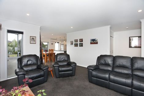Photo of property in 25 Poplar Grove, Feilding, 4702