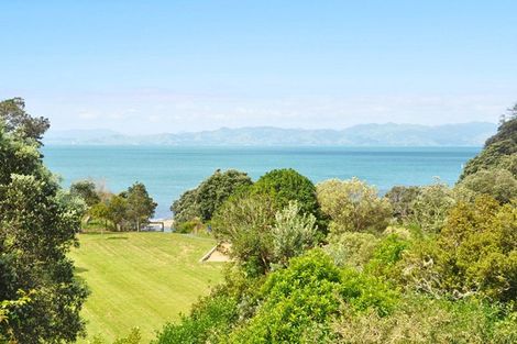 Photo of property in 41 Howard Road, Orere Point, 2585