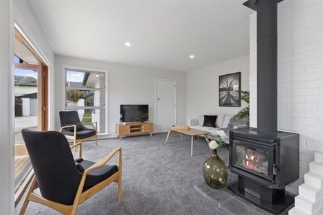 Photo of property in 10 Gilwell Street, Burwood, Christchurch, 8083