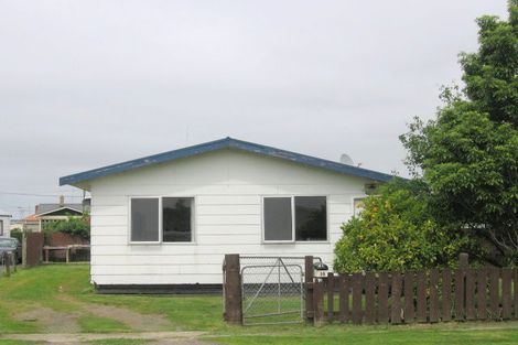 Photo of property in 14 Dearle Street, Paeroa, 3600
