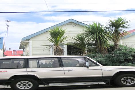 Photo of property in 23 Normanby Street, Newtown, Wellington, 6021