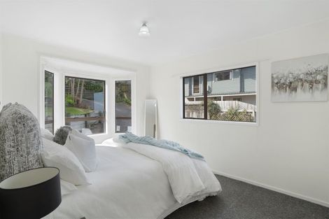 Photo of property in 1/51b Sunset Road, Totara Vale, Auckland, 0632