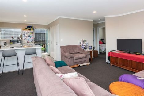 Photo of property in 122 Ennis Avenue, Pakuranga Heights, Auckland, 2010