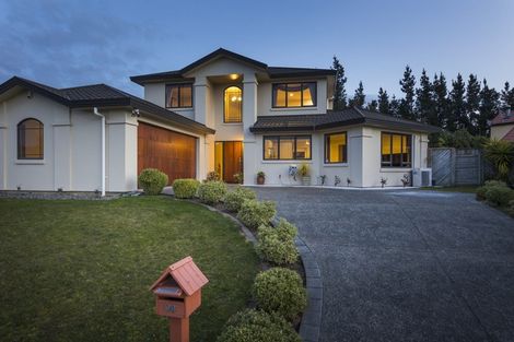 Photo of property in 98 Pacific Drive, Fitzherbert, Palmerston North, 4410