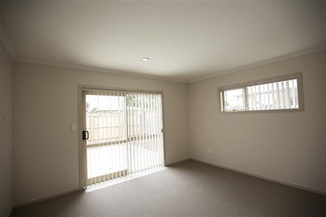 Photo of property in 1 Charlotte Crescent, Dinsdale, Hamilton, 3204