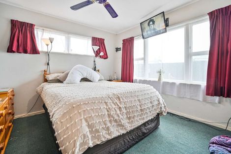 Photo of property in 83 Wycliffe Street, Onekawa, Napier, 4110