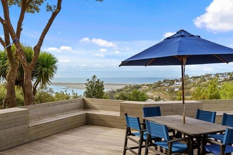 Photo of property in 63 Santa Maria Avenue, Mount Pleasant, Christchurch, 8081