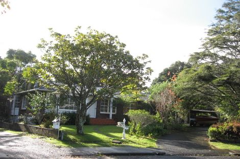 Photo of property in 7 Earls Court, Hillpark, Auckland, 2102