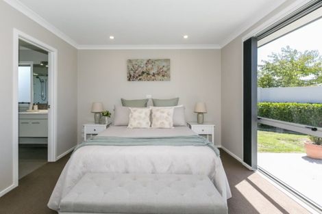 Photo of property in 15 Kapiti Drive, Poraiti, Napier, 4112