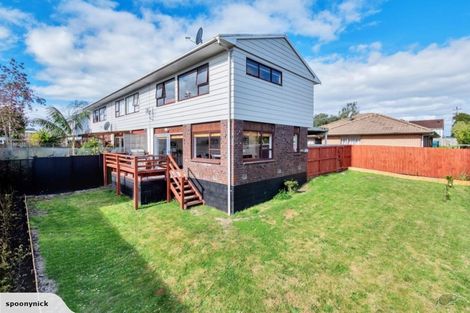 Photo of property in 4/8 Mayville Avenue, New Lynn, Auckland, 0600